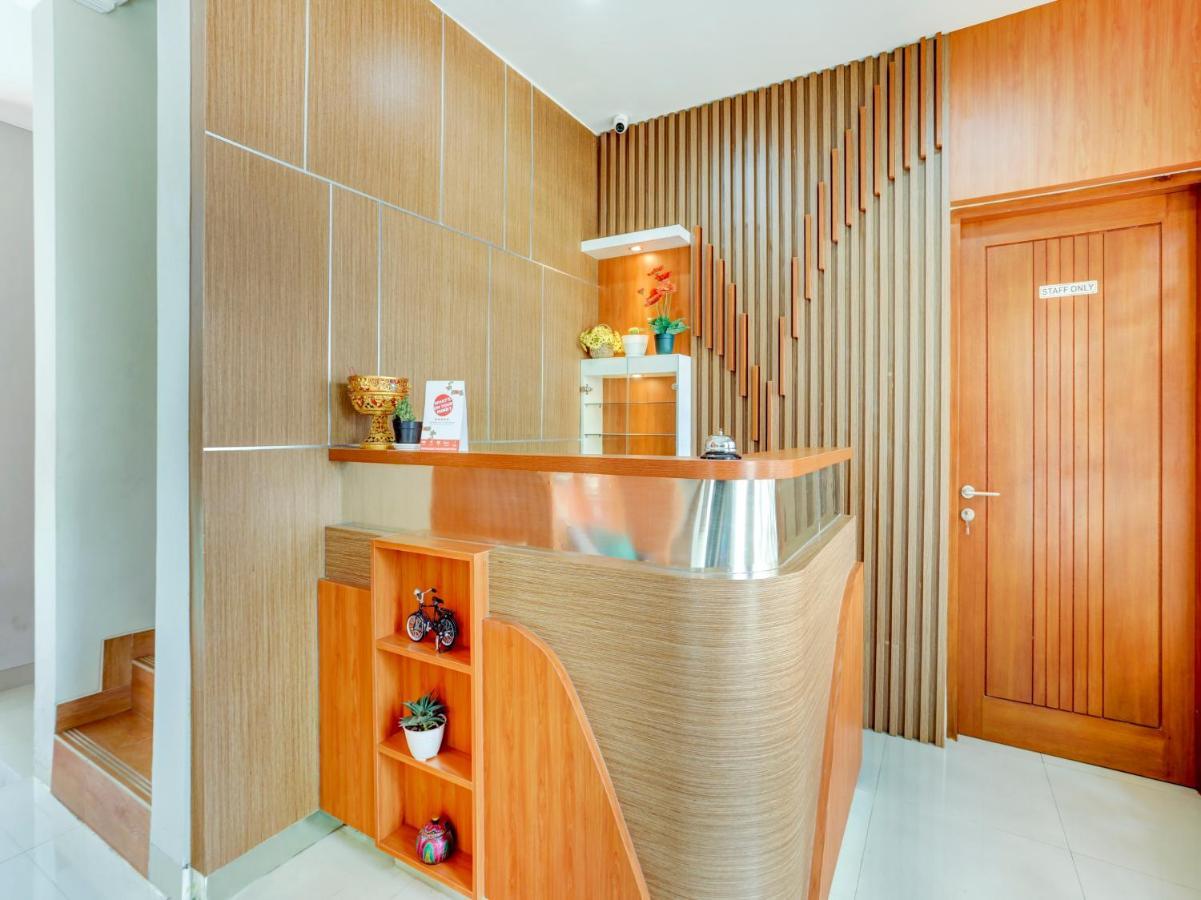 Super Oyo Capital O 90291 Vin Stay Petanu Pesanggaran Екстер'єр фото
